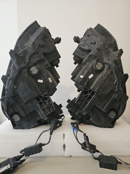 Фарове Passat B8