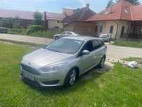 Ford Focus gri metalizat din 2018