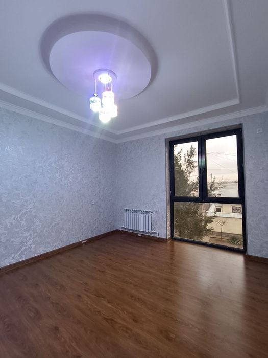 Продаю Дом 4.комнаты 1,8 сотки Авиасозлар Дубовая евро пол ключ.новый