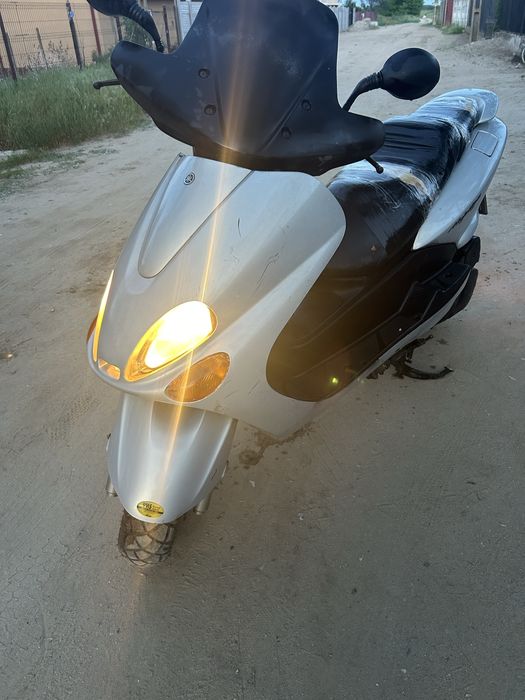 Yamaha Majesty 125