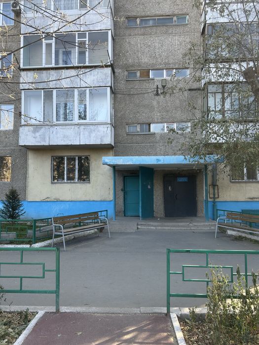 Продается трехкомнатная квартира