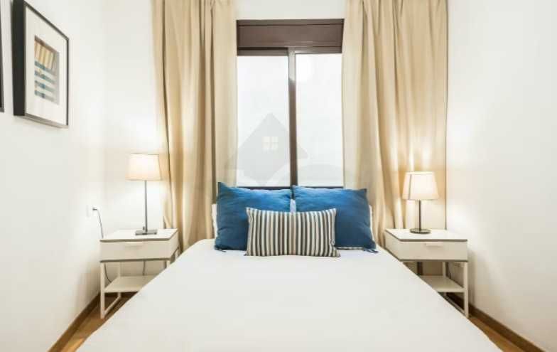 Дава се под наем Тристаен апартамент в Пловдив, Център - 76 кв.м за 229.5 € - Снимка #2