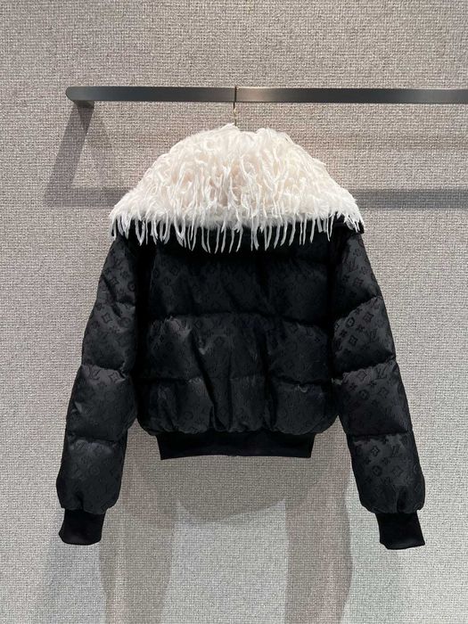 Geaca Louis Vuitton 2025- calitate premium