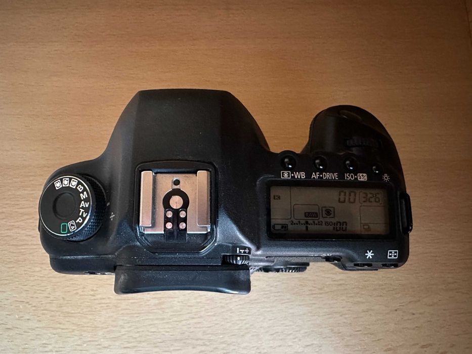 CANON EOS 5D MARK II FULL FRAME с обектив Canon EF 24-105mm f/4L