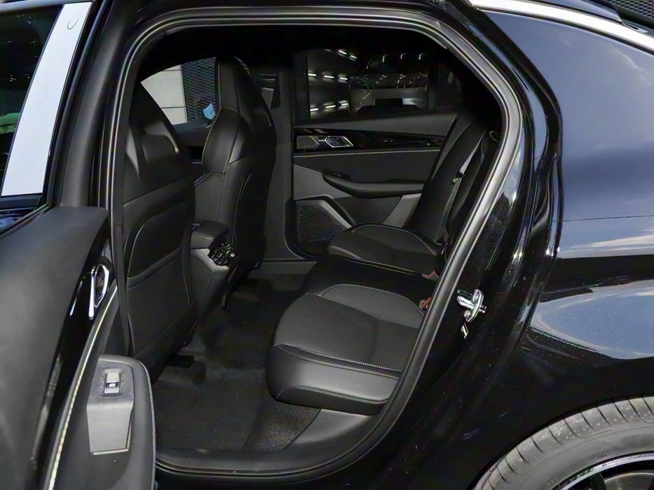Lynk & Co 03 1.5TD DCT предзаказ по низким ценам