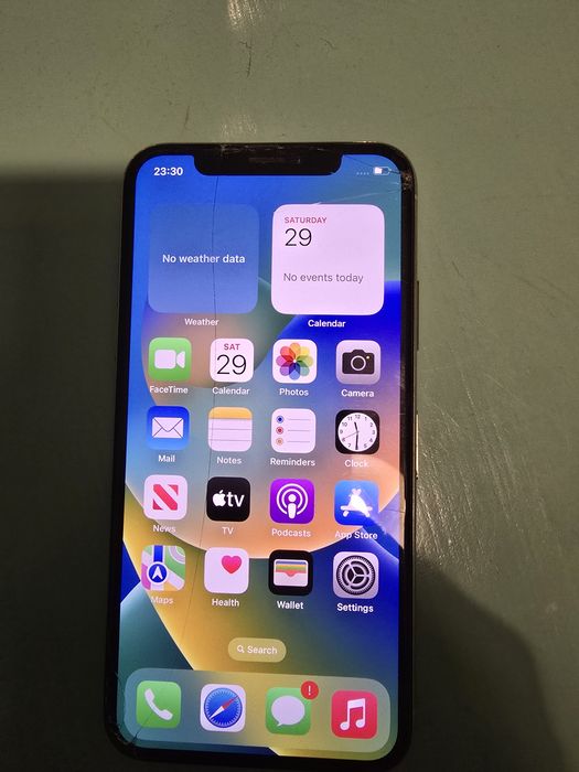 Iphone x 64 gb със дефект