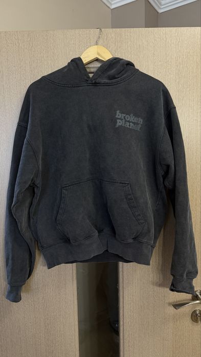 Broken planet hoodie