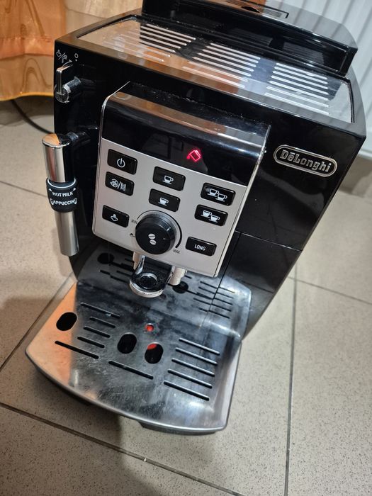 Espressor cafea delonghi