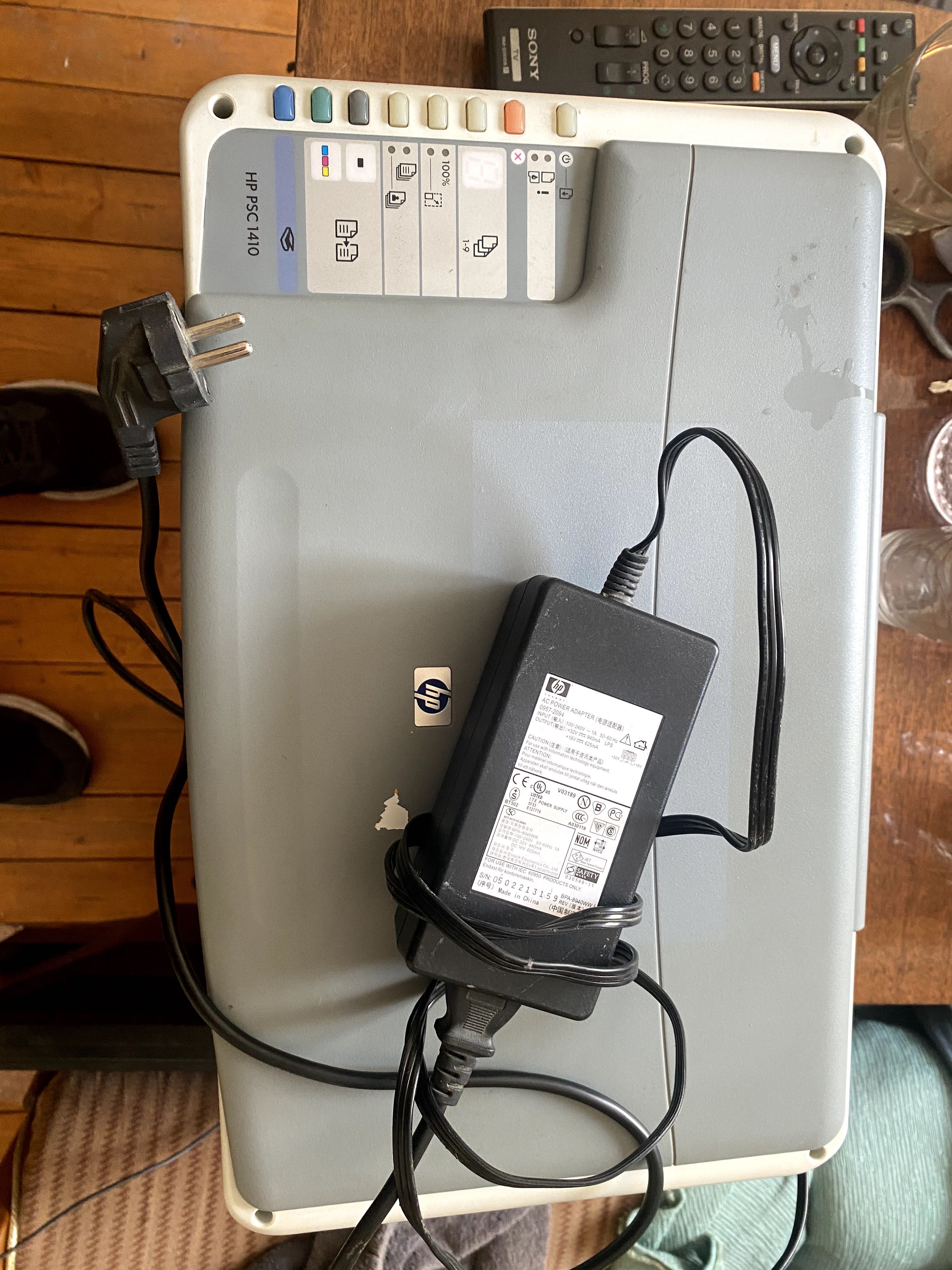 Принтер Konica-Minolta bizhub 20 и HP PSC 1410