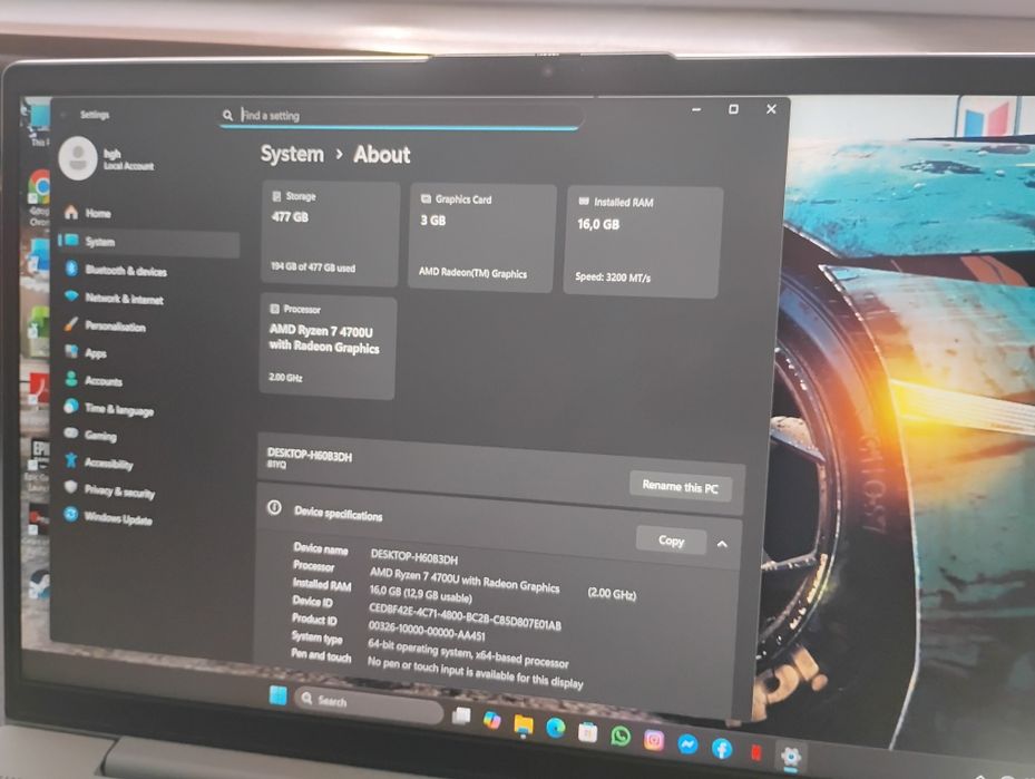 Laptop Lenovo - Ryzen 7 - 4000serie - vega 6 - 16GB
