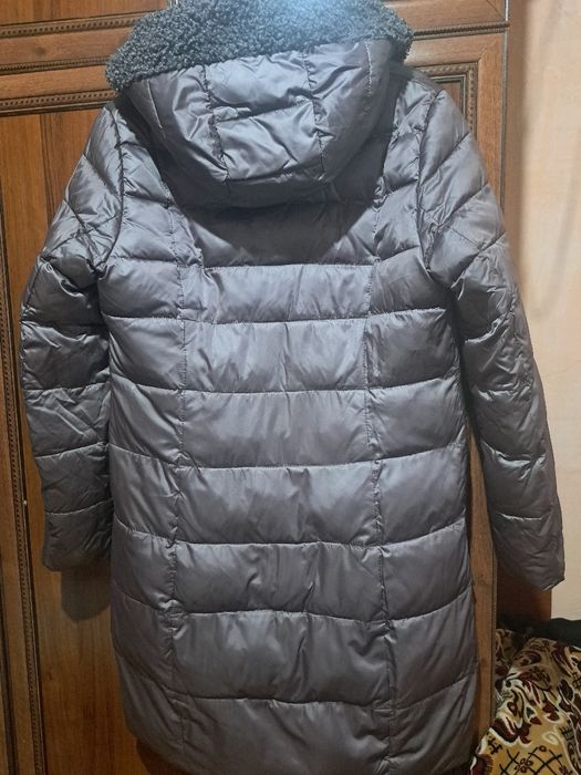Очень тёплая куртка фирменная