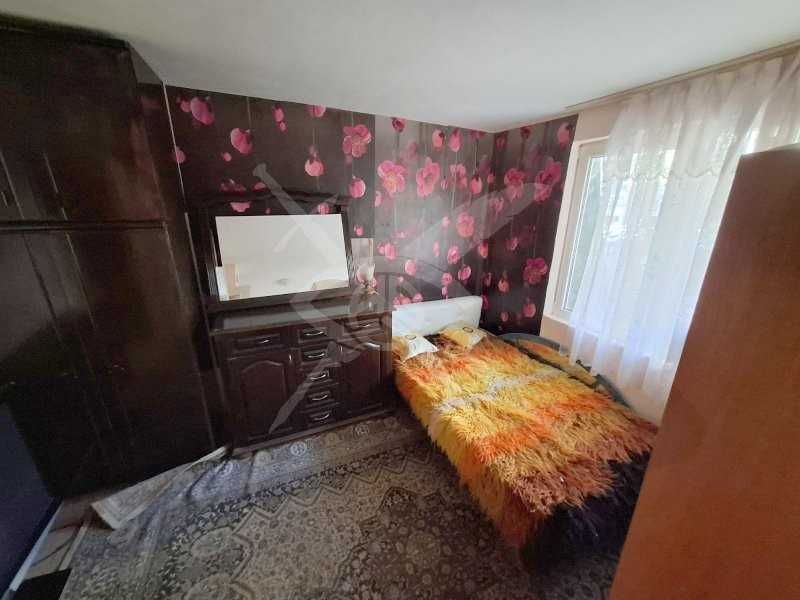 Продава се Едностаен апартамент в Бургас, Възраждане - 46 кв.м за 1194 €/кв.м - Снимка #2