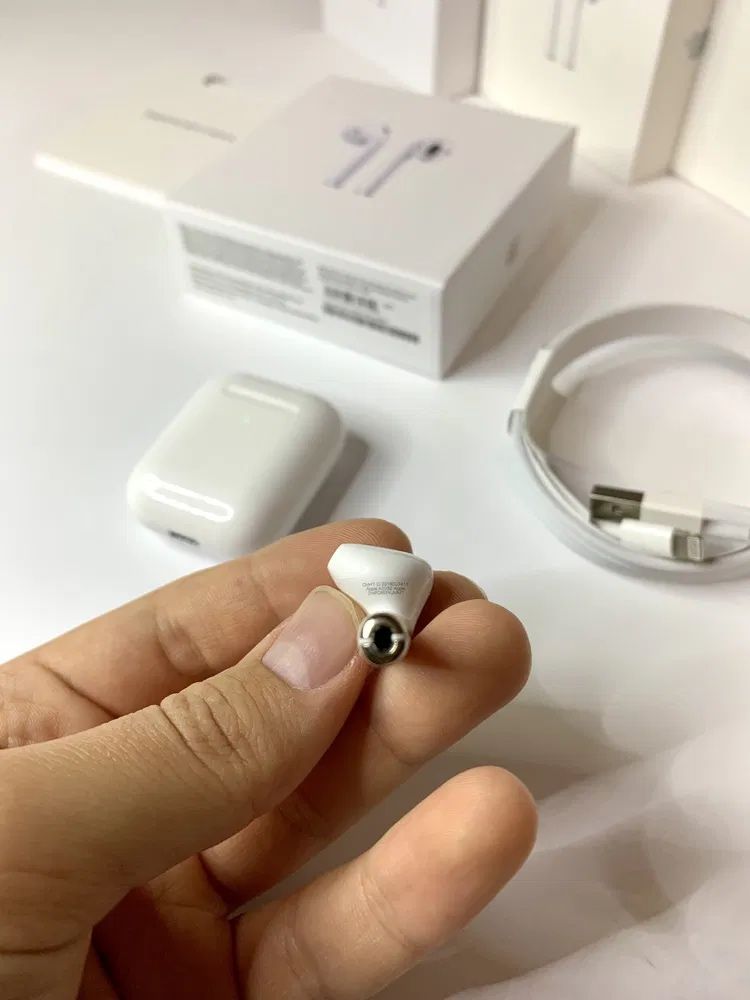 Скидка!!! AirPods 2.2 Лучший подарок для родных!