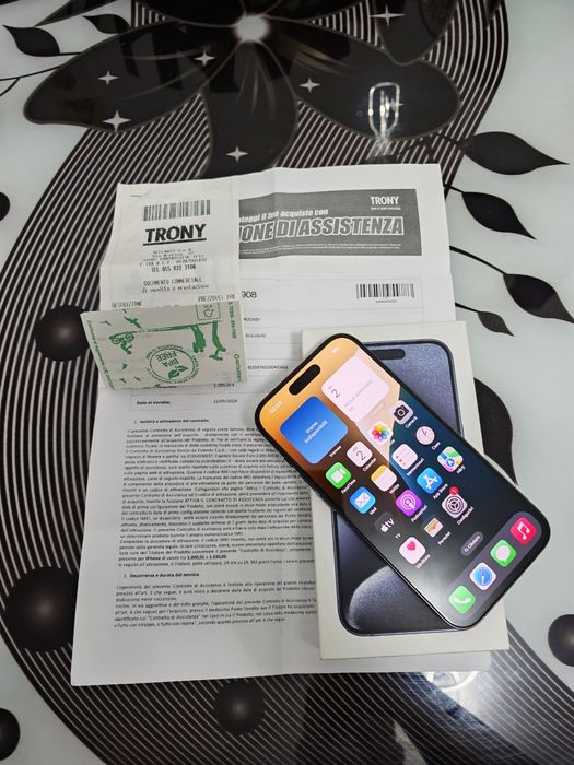 iPhone 15 Pro Blue Fullbox Factura totul original liber retea
