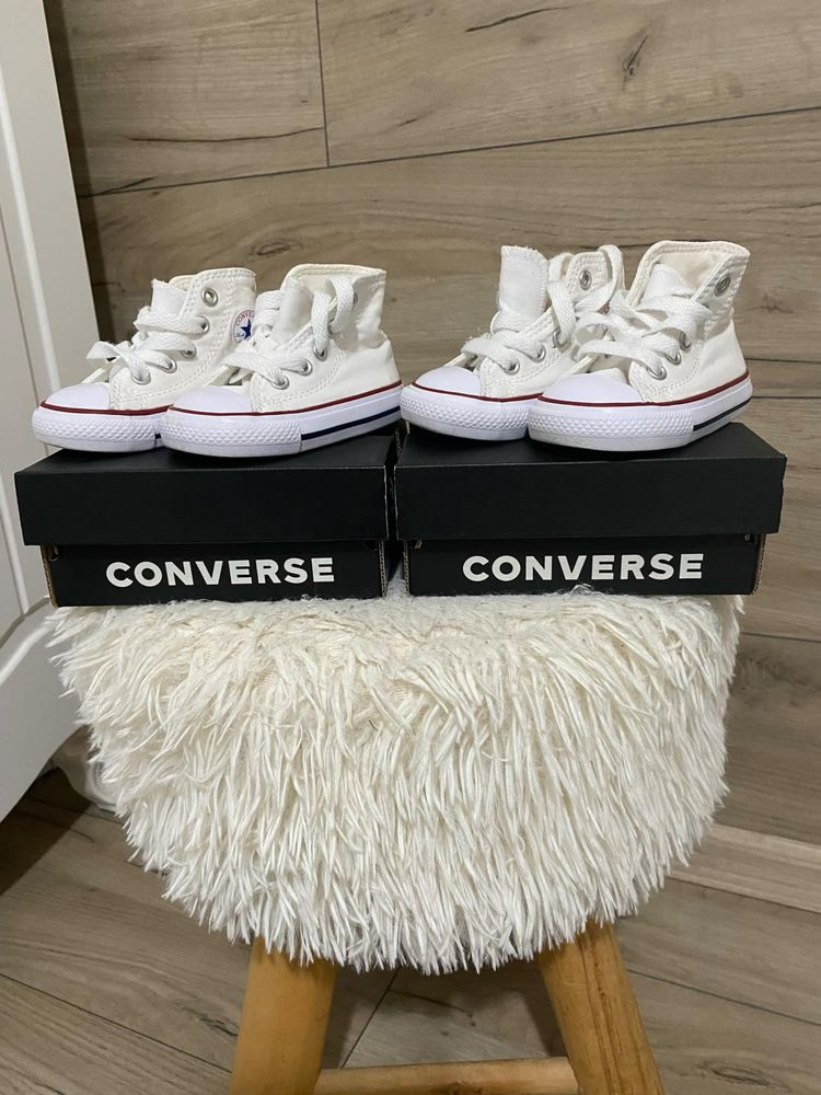 Обувки за деца Converse и Nike
