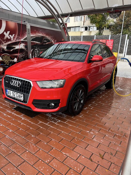 Audi Q3 AUTOMAT 4x4.
