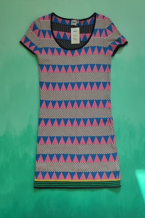 Новое женское платье ASOS