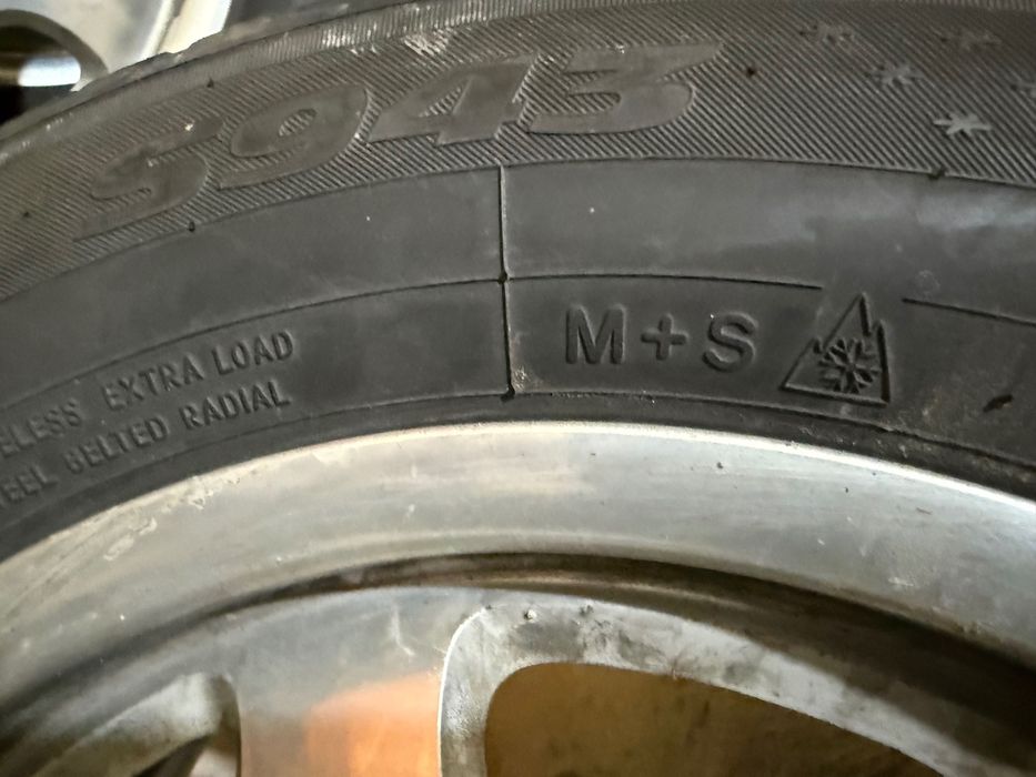 Зимни гуми u Джанти 225/60 R16
