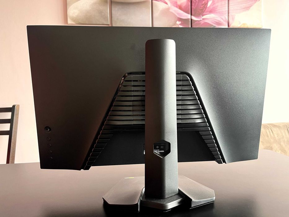 Dell G2724D 27" QHD Gaming 165Hz - Като нов, пълен комплект