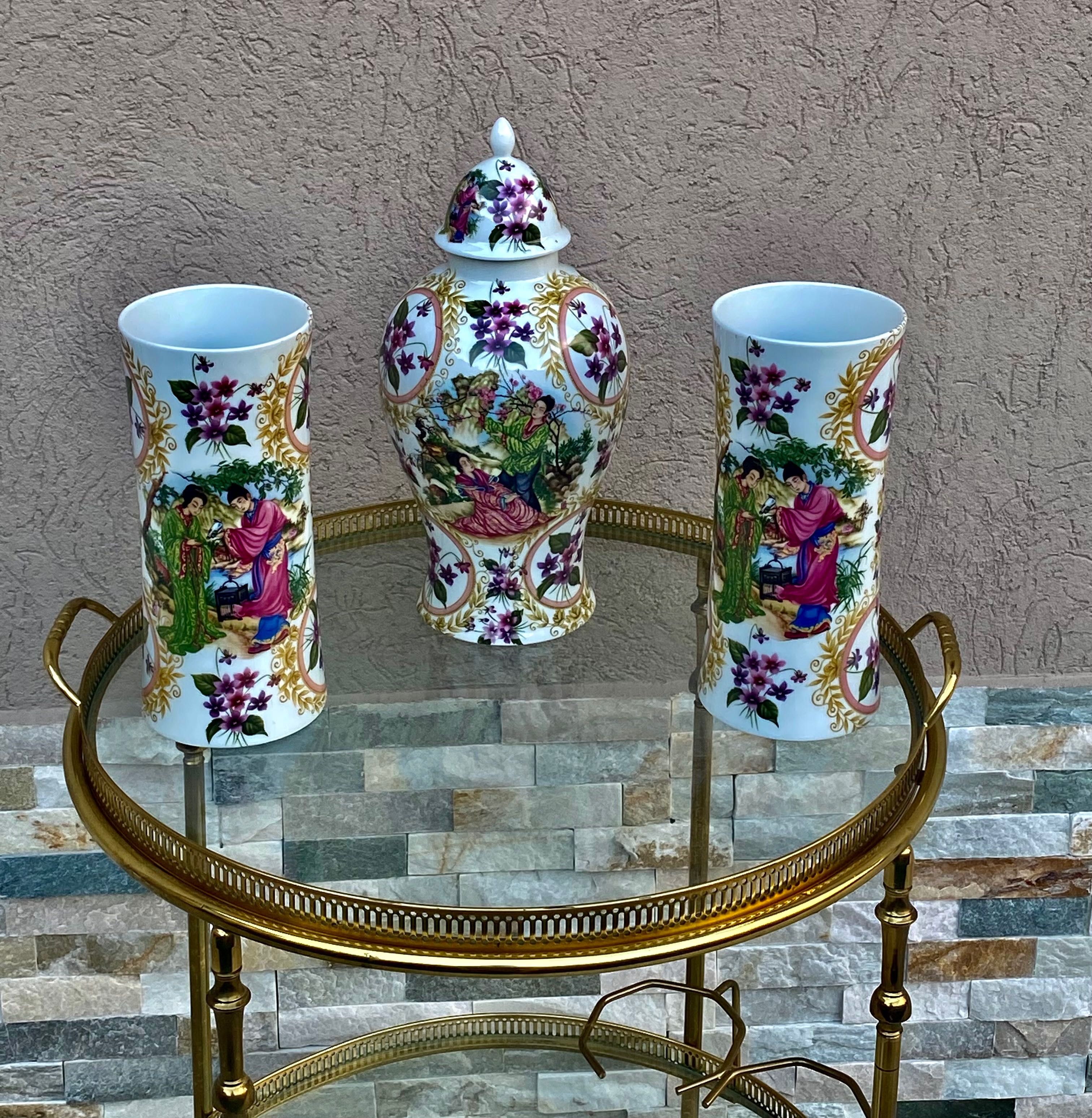Impozant set oriental, -2 vaze-urna cu capac-marcate,Belgia