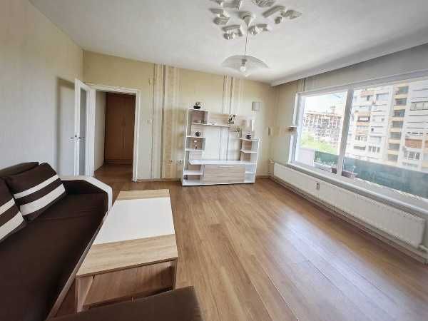 Продава се Тристаен апартамент в Пловдив, Кършияка - 90 кв.м за 1600 €/кв.м - Снимка #3