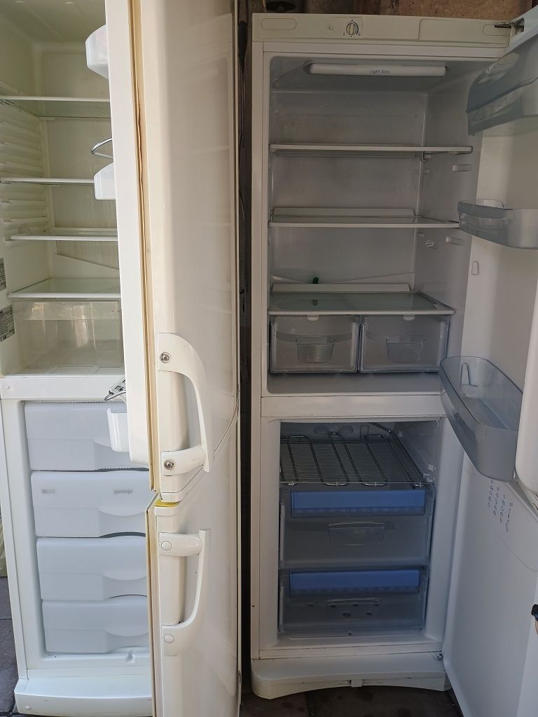 Frigider cu congelator alb clasă AA Vortex