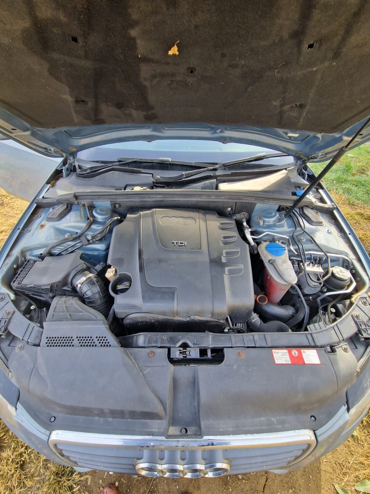 Motor 2.0 tdi caga. Audi A4 b8 . Injectoare pompa Rampa