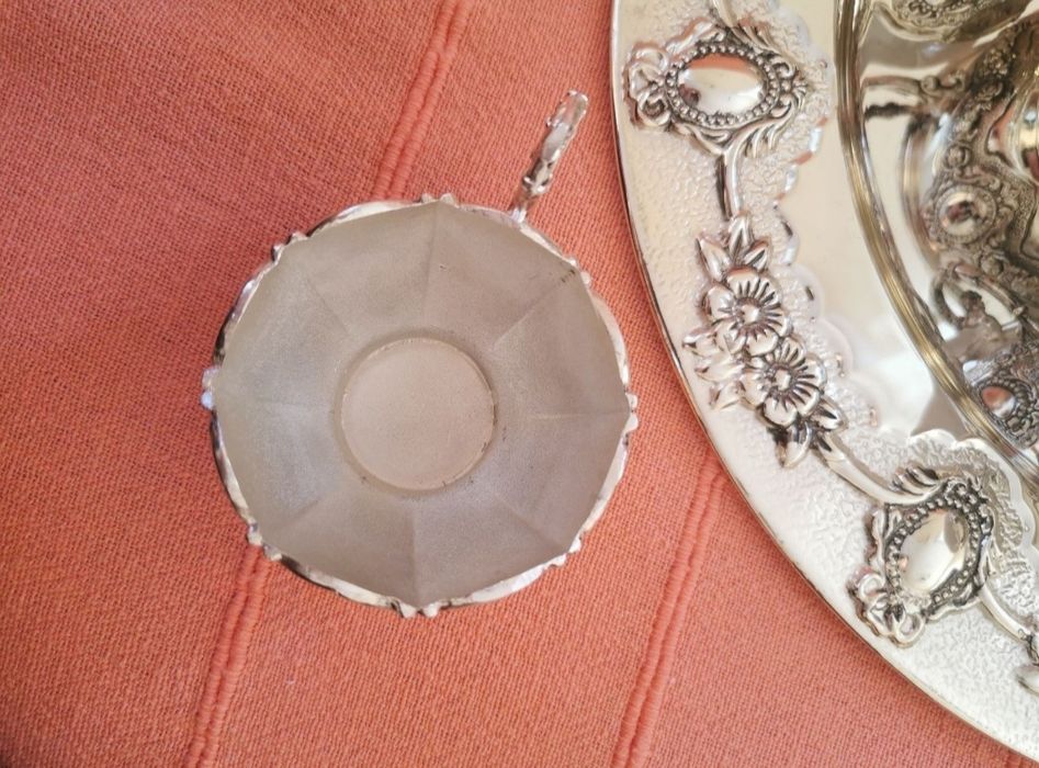 Set 6 cesti cu tava și zaharnita cu lingurita