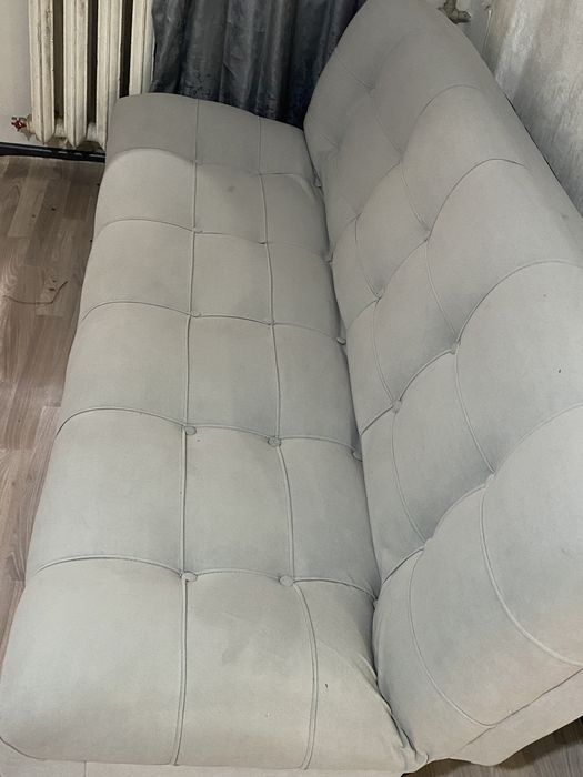 Продам диван срочно