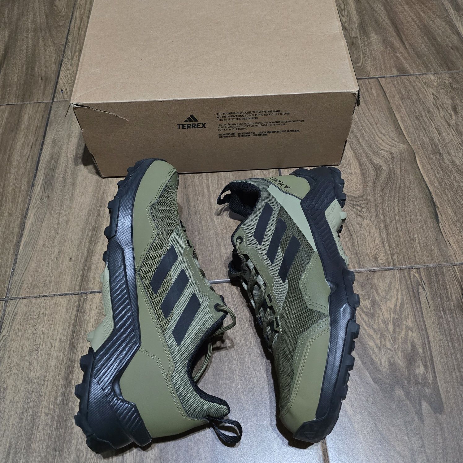 Маратонки adidas terrex 42