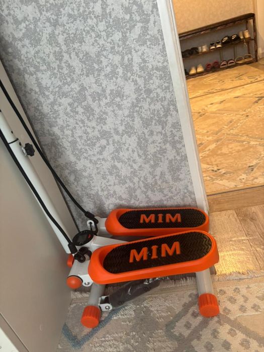 Для домашних тренировок Мини степпер