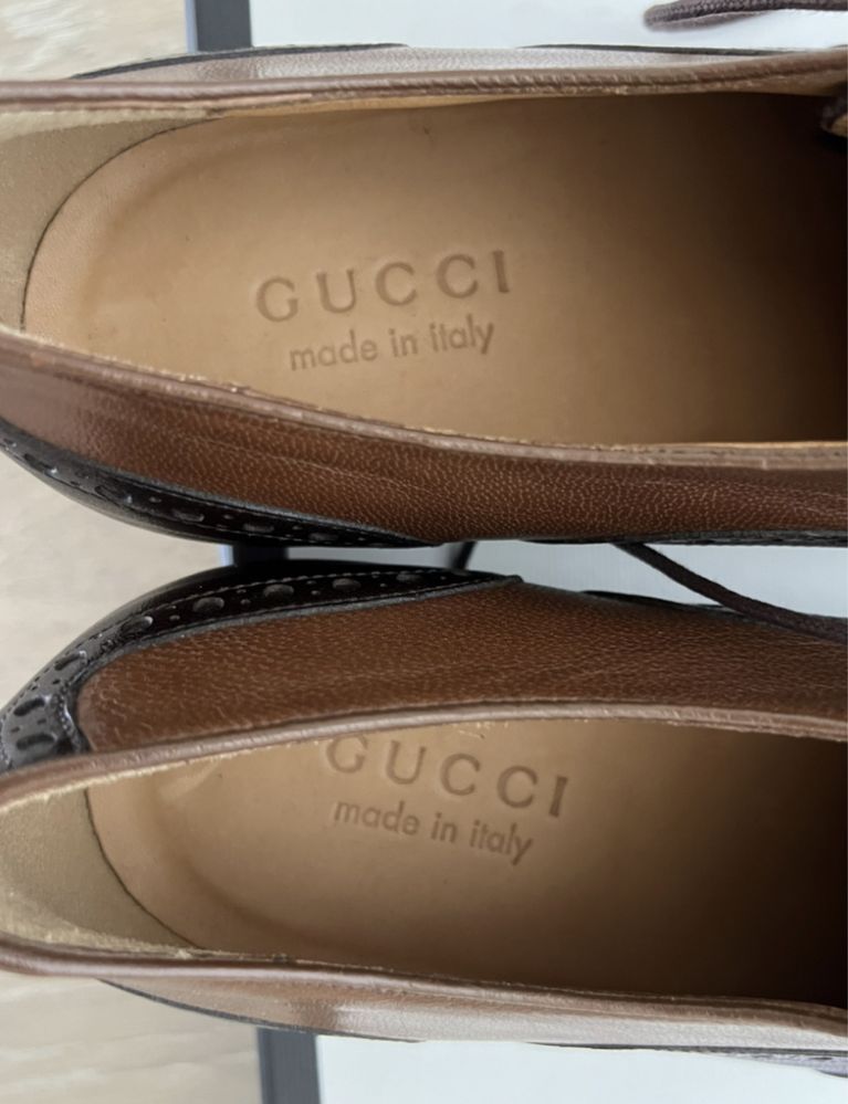 Pantofi Gucci, marimea 41