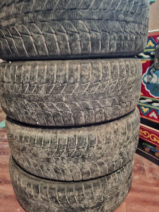 Бу зимний шины R16.215/60