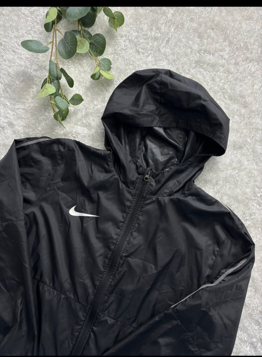 Ветроверка -Nike