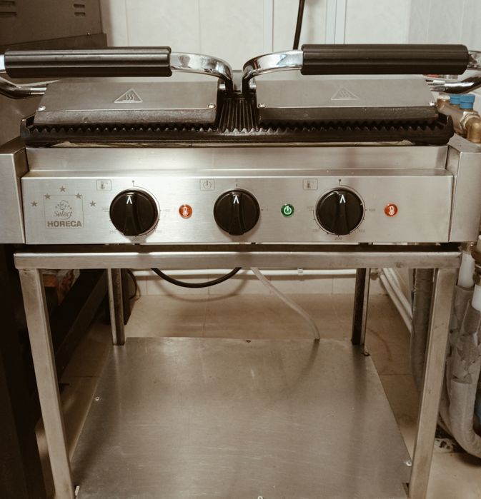 Grătar striat Horeca  nou cu 2 zone gratar controlabile