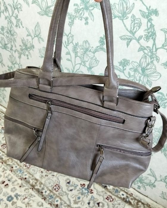 Продам новые сумки,в связи с ненадобностью