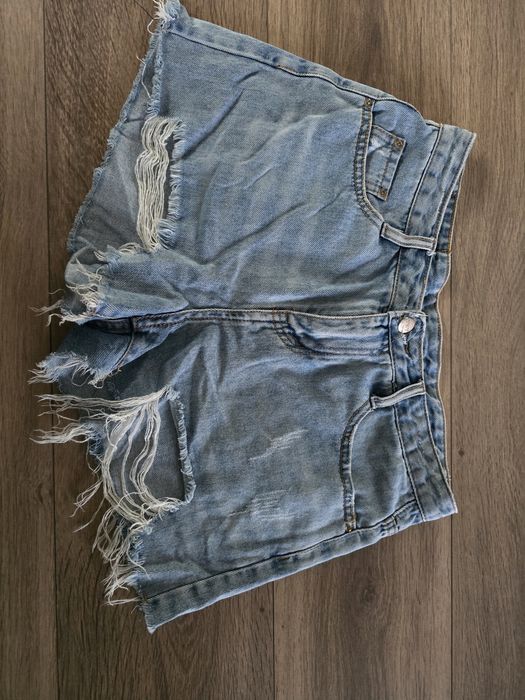 Pantaloni scurti blugi