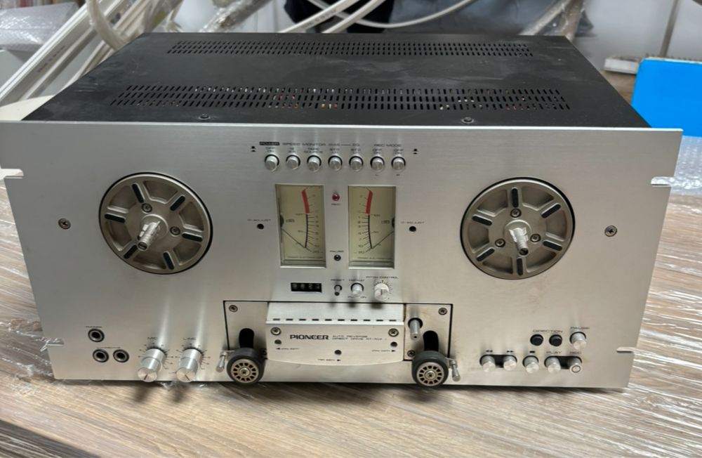 Ролков магнетофон Pioneer RT-707