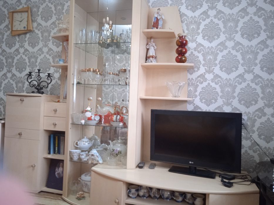 Продам стенку б.у