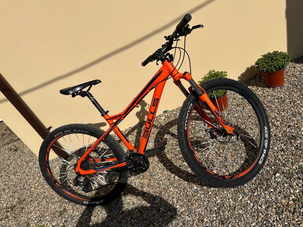 Vand bicicleta BULLS si CUBE