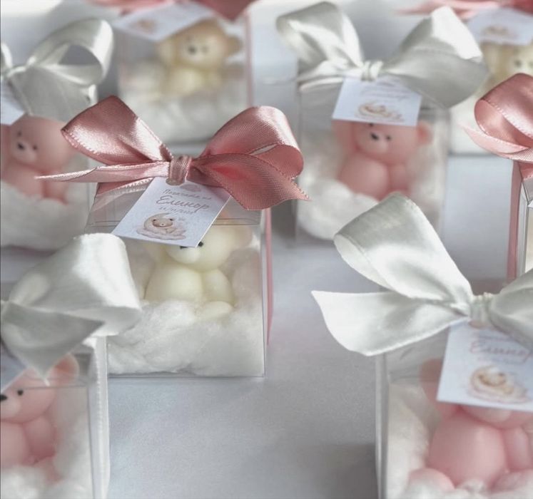 Подаръци за гости за кръщене, погача, рожден ден/карти за наричане/