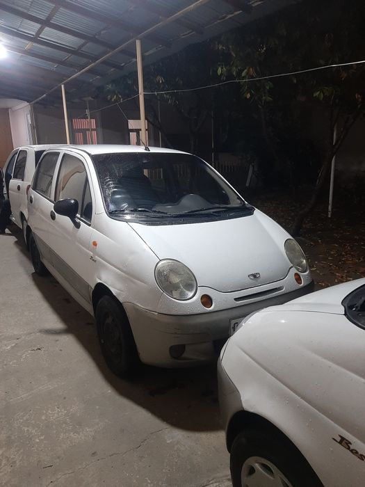 Sotiladi Best 2009 yil Kraska tozza METAN Gazi bor