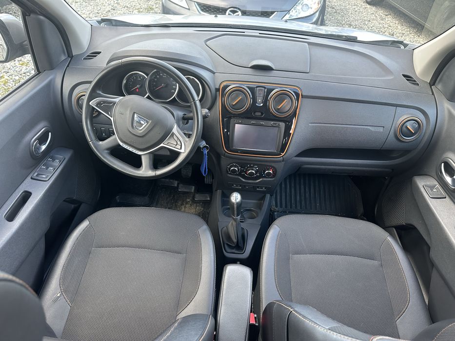 Dacia Lodgy stepway 1.2tce 7 locuri Garantie Rate