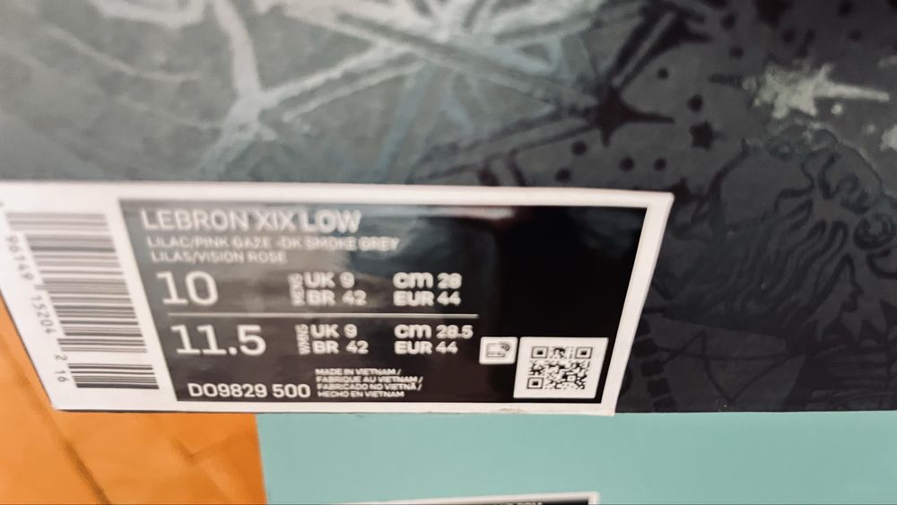 Vand Lebron XIX Low