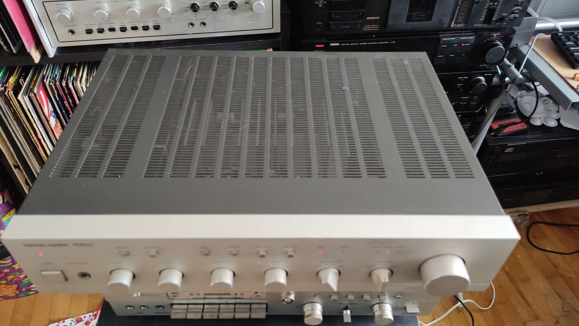 Amplificator(stație)Harman Kardon PM645