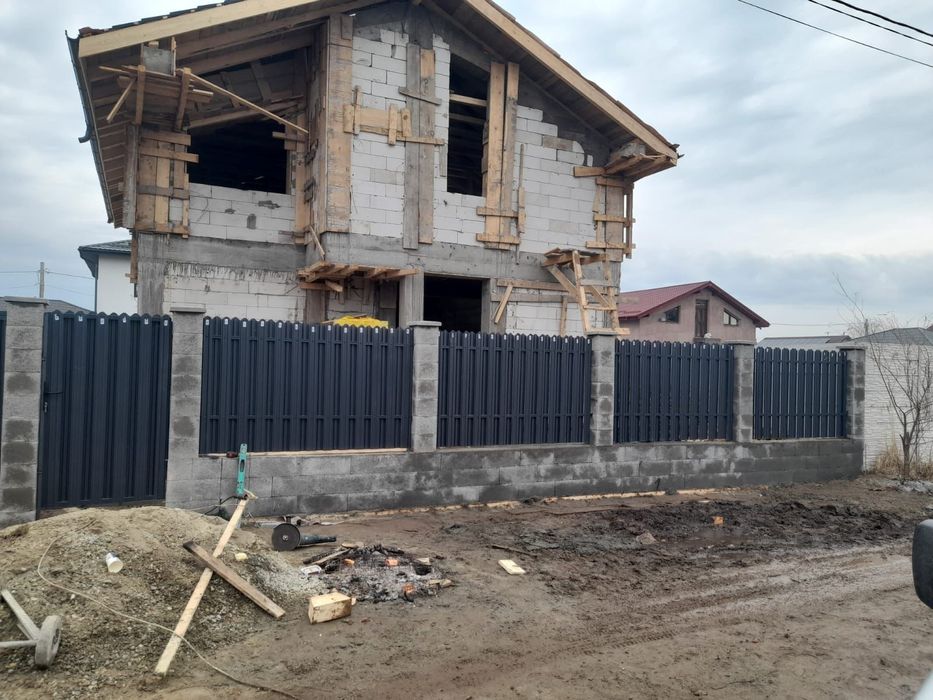 Construim garduri și porți din panouri stil jaluzea, șipca, tablă