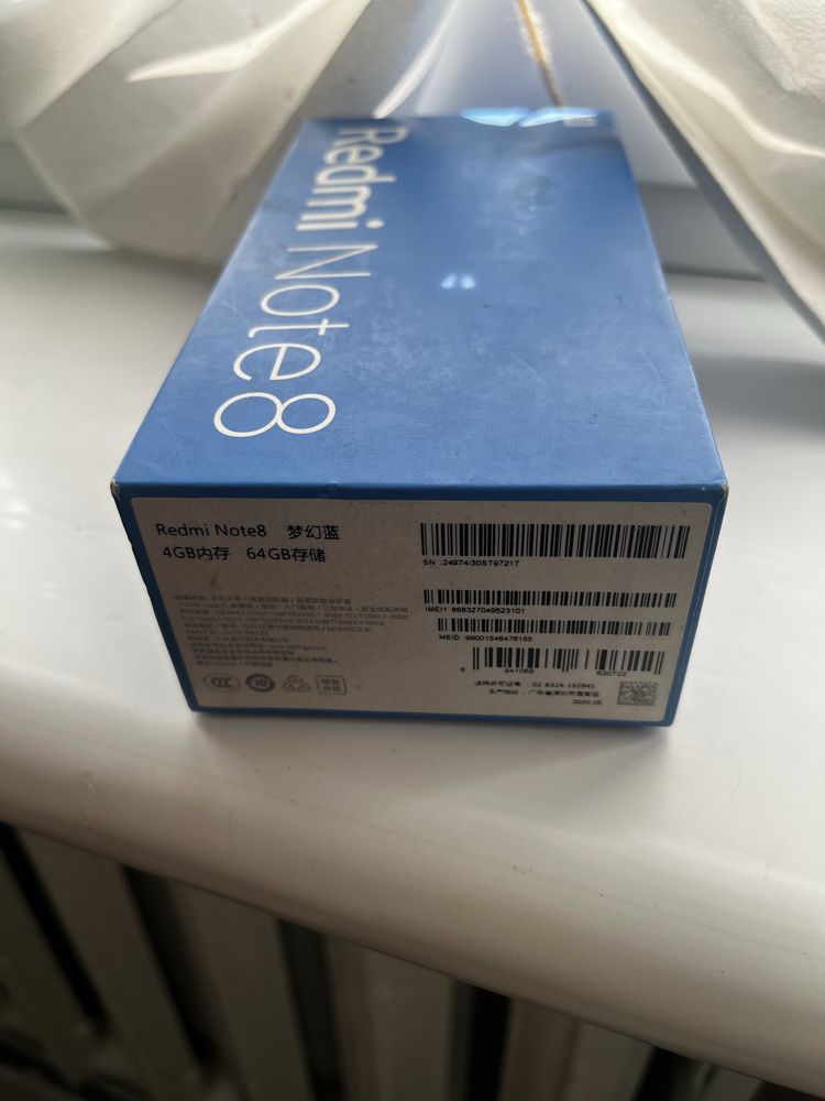 Телефон Redmi note 8