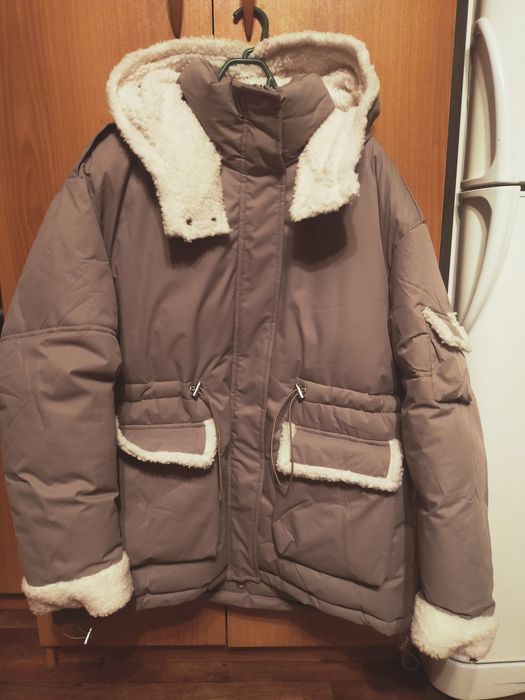 Продам демисезонную куртку 52-54