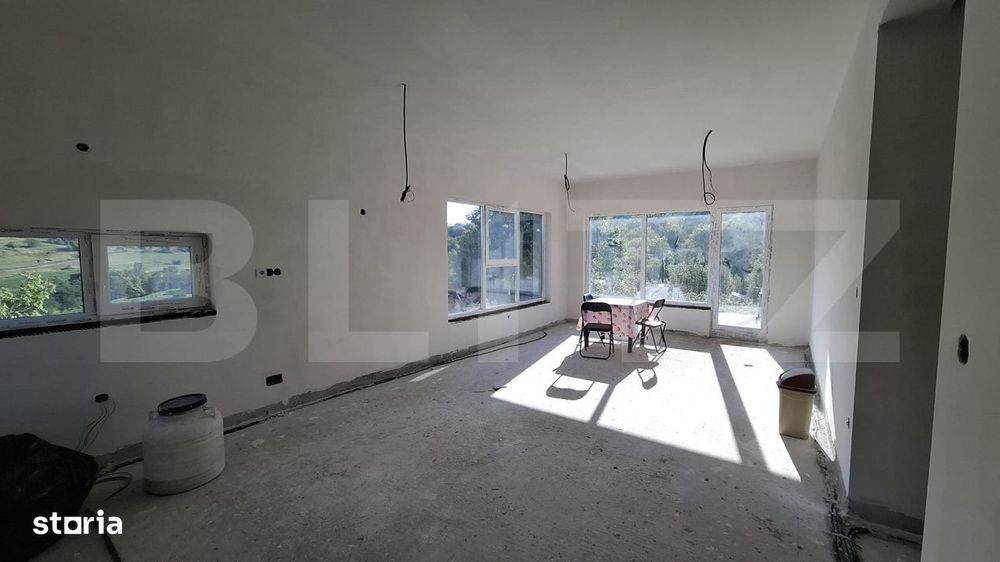 Casa pe un nivel, cu teren 2997 mp, panorama superba,Suceagu