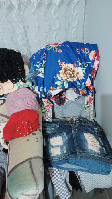 Haine second-hand diferite modele